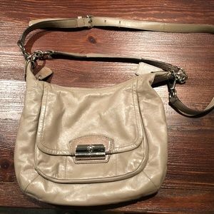 AUTHENTIC Womens COACH Handbag - Leather - Beige